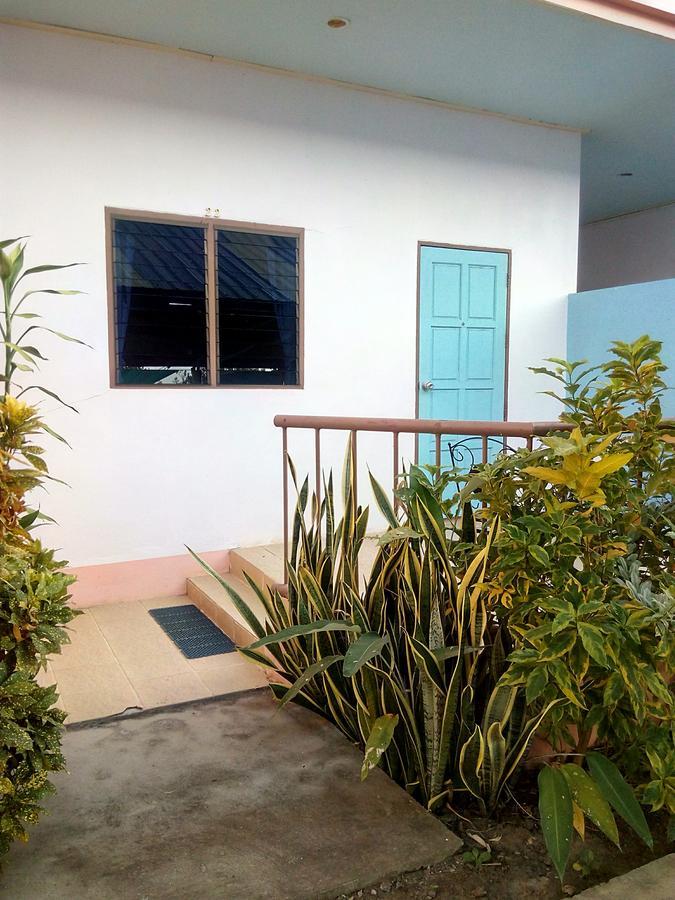 Peace Pool Resort Khun Han Exterior foto