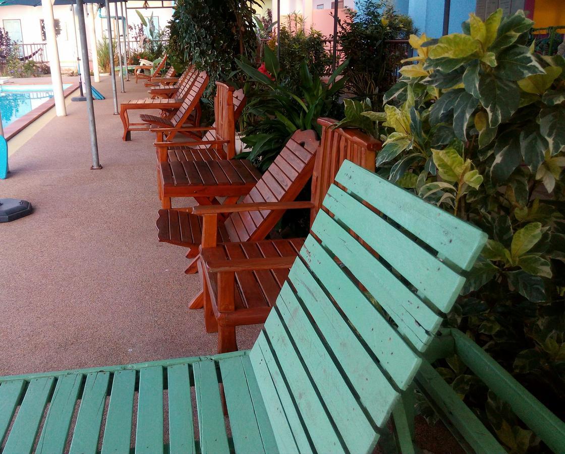 Peace Pool Resort Khun Han Exterior foto